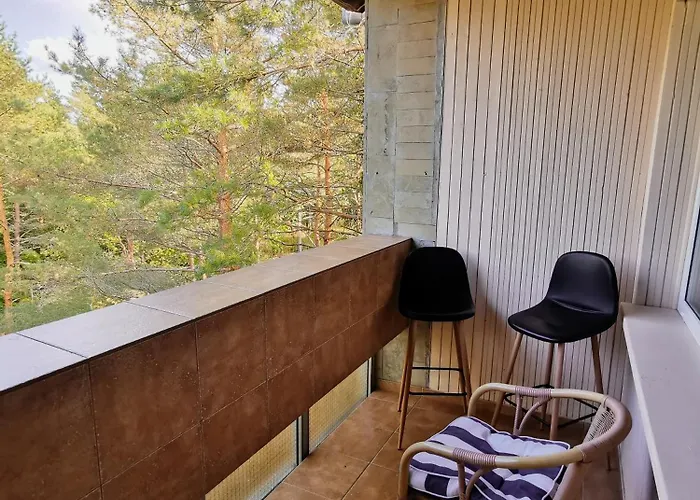 Sea And Forest Escape * פלאנגה